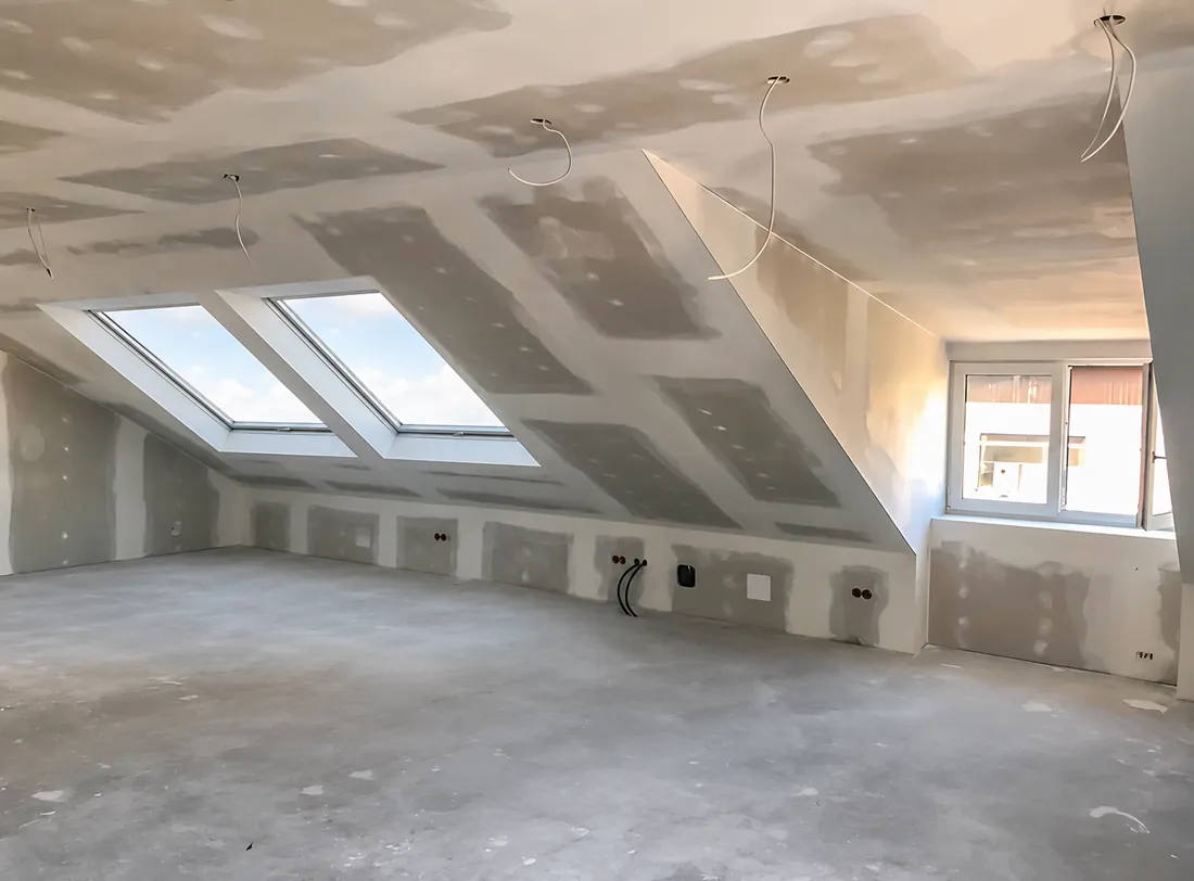 Innenausbau und Trockenbau: Wandaufbau mit Trockenbauprofilen und Gipskartonplatten